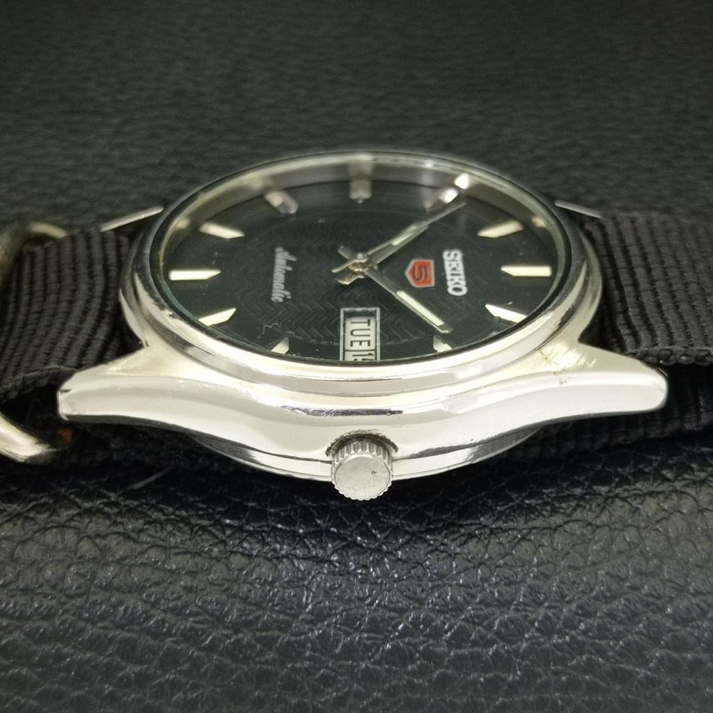 JAPAN VINTAGE SEIKO 5 AUTOMATIC 6309A MENS BLACK COLOR DIAL WATCH a701643-5 R206c-a701643
