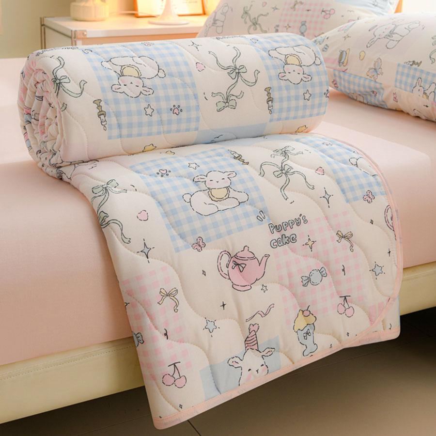 Summer Quilted Quilt, New Floral Single And Double Person Soft, Skin-Friendly, Breathable And Comfortable Air Conditioning Quilt