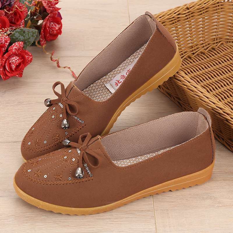 

Spring and Autumn women s cloth shoes non-slip soft-soled mother shoes lightweight one-pedal maternity shoes middle-aged and elderly bow casual shoes 36