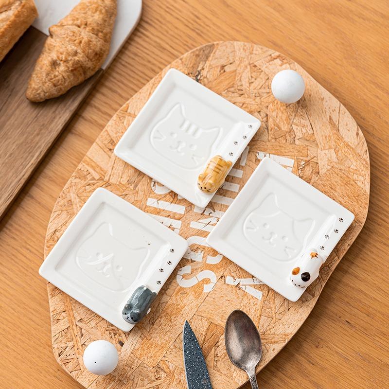 1PC Soy Sauce Japanese Ceramic Tiny Plate Bowl Creativity Home Restaurant Vinegar Mustard Seasoning Animal Ceramic Dish Kitchen