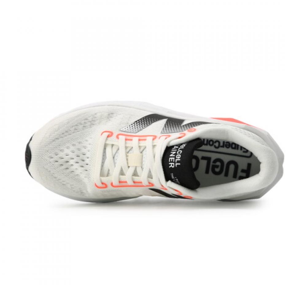 New Balance Fuelcell Sc Trainer V3  D  Running Shoes Wrcxcs4
