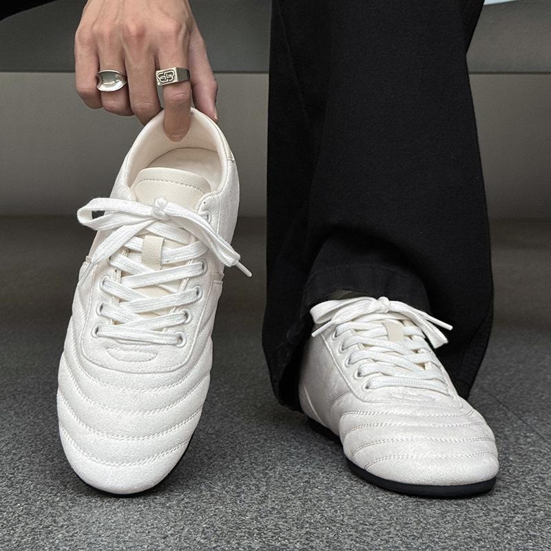 2025 new casual flat-bottomed trendy running shoes to work college style sports shoes breathable thin-soled German training shoes men's shoes