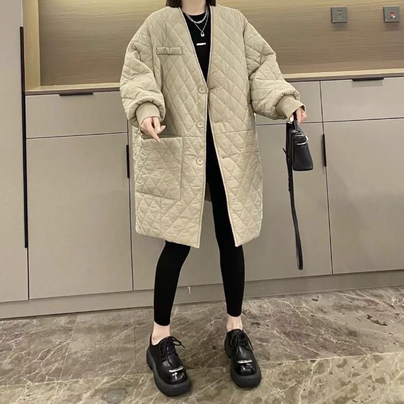 Winter Locker Sitzender Langer Gepolsterter Mantel Damen Europäische Übergröße Diamantgesteppt Unregelmäßige Tasche Koreanischer Stil