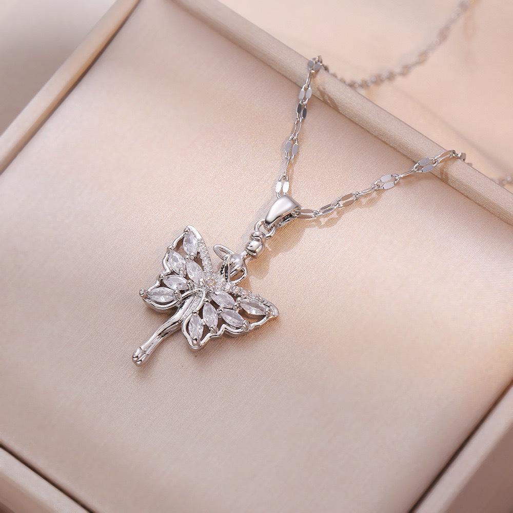 Butterfly Necklace with Color-Retaining Zircon - Fashionable, Versatile Women's Jewelry Accessory.