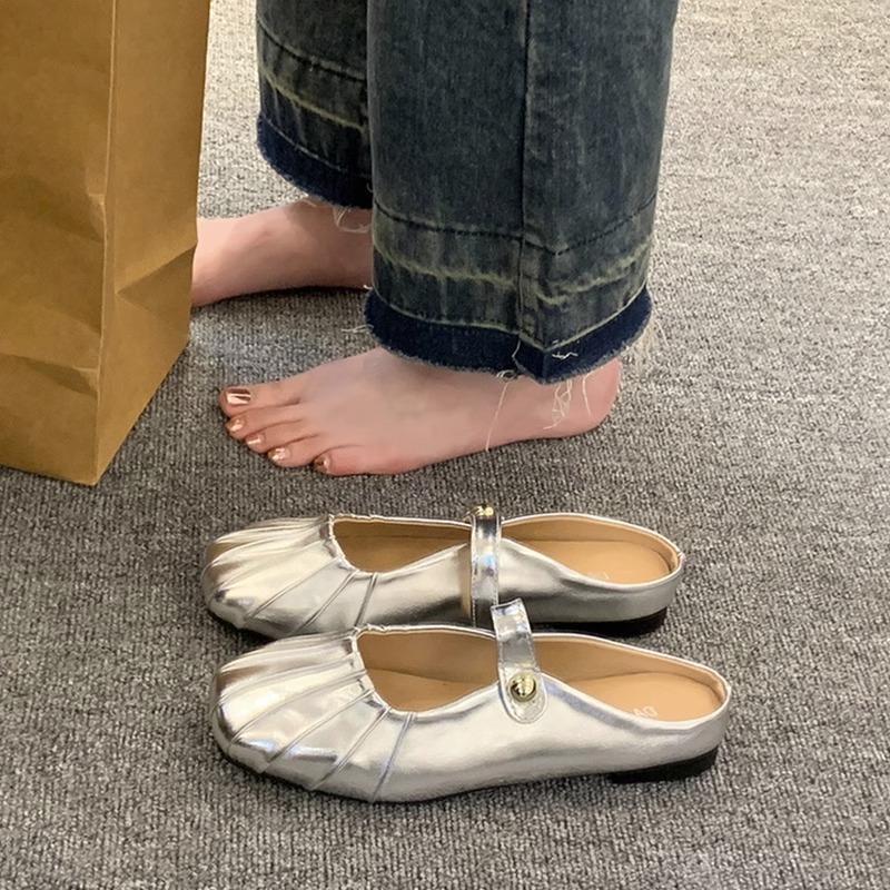 Baotou half-drag flat sandals women's summer wear 2025 new Mary Jane single shoes with skirt cool slippers