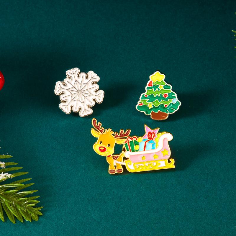 3Pcs/Set  Christmas Brooch For Women Men Cute Santa Claus Bell Elk Snowflake Snowman Enamel Pins Party Jewelry Gift