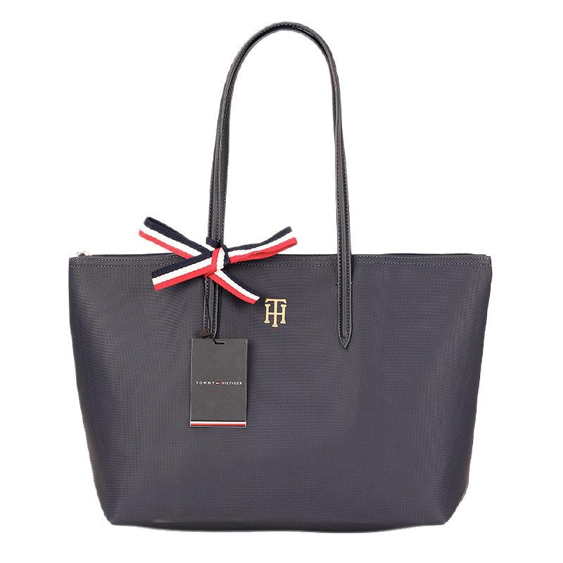 Women's Large-Capacity Lightweight Commuter Bag - Chic and Functional for Outdoor Use