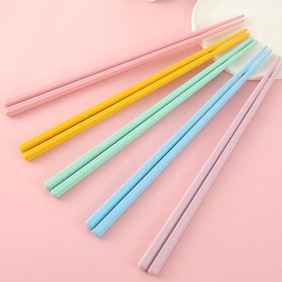 Sechseckige Legierungs-EssstäbchenMacaron-Essstäbchen Sechseckig Rutschfest und Schimmelresistent Servier-Essstäbchen