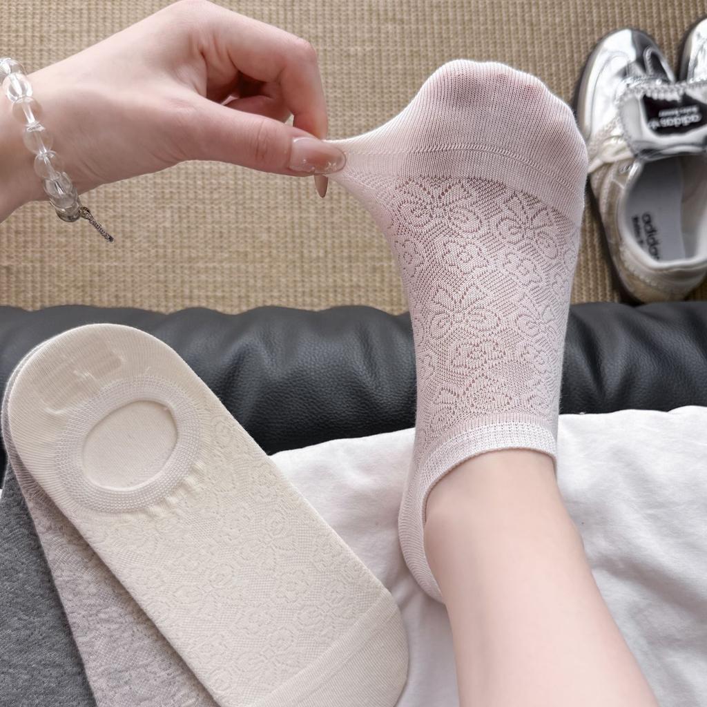 Summer Lightweight Patterned Butterfly Knot Mesh Boat Socks with Anti-slip and Invisible Cotton Lining, Shallow-cut Socks for Women