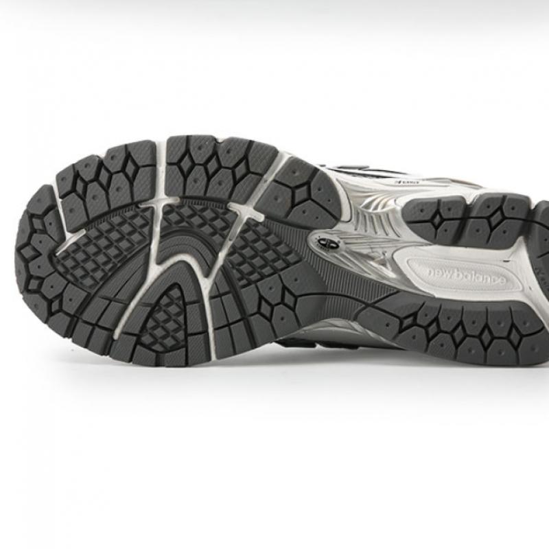 New Balance Running Shoes 1906