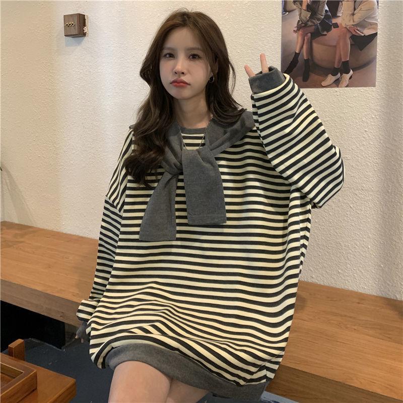 Spring and Autumn Women's Sweatshirt Two-piece Striped Shawl Sweater Retro Minority Loose Large Top Coat