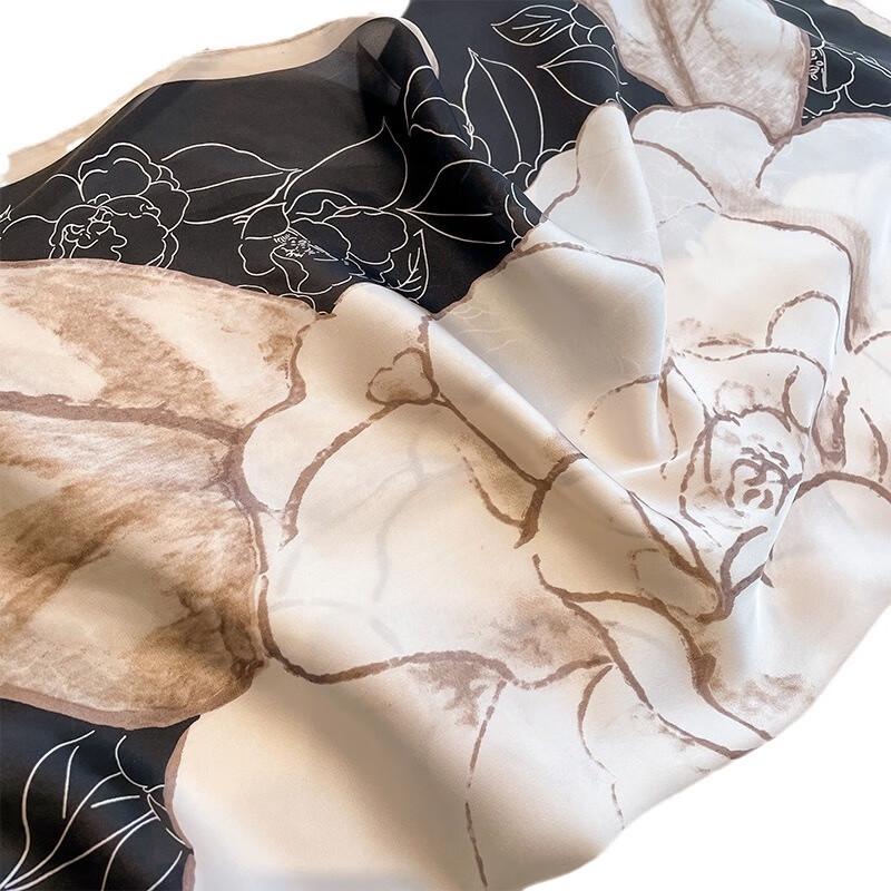 Women's Chinese Style Camellia Print Square Scarf