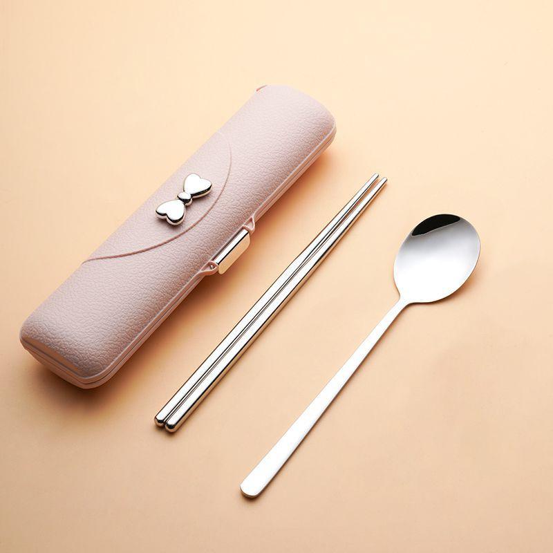 

Stainless Steel Cutlery Set: Spoon, Fork, Chopsticks with Bowknot Leather Grain Case for Student Travel/Outdoor Use.