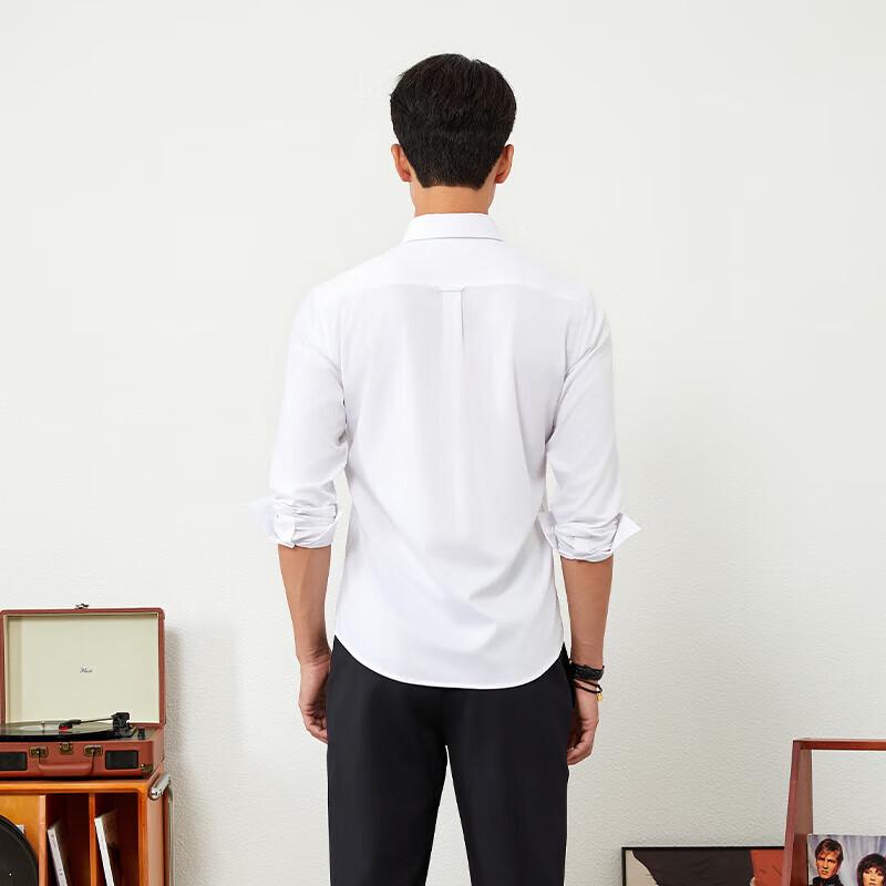 Goldlion Men's Easy-Care Silk Blend Casual Long-Sleeve Shirt