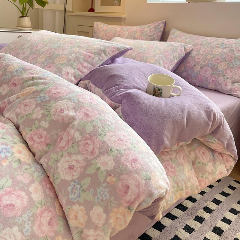 Thickened Milk Fleece Bed Four-Piece Set Warm Coral Fleece Bed Sheet Quilt Cover Three-Piece Bedding