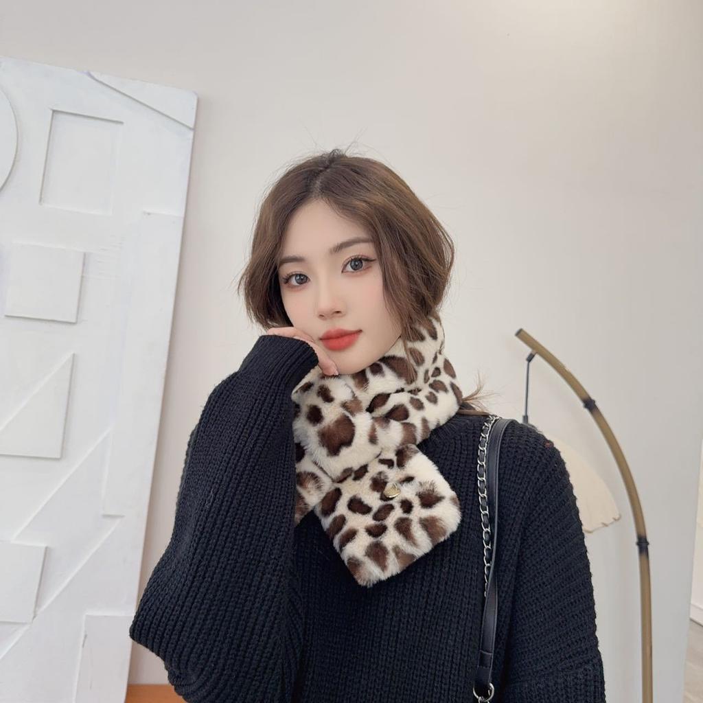 Leopard Print Plush Scarf Imitation Fur Scarf Female Korean Version Autumn and Winter Imitation Rabbit Fur Collar Thickened Warm Parent-child Neck