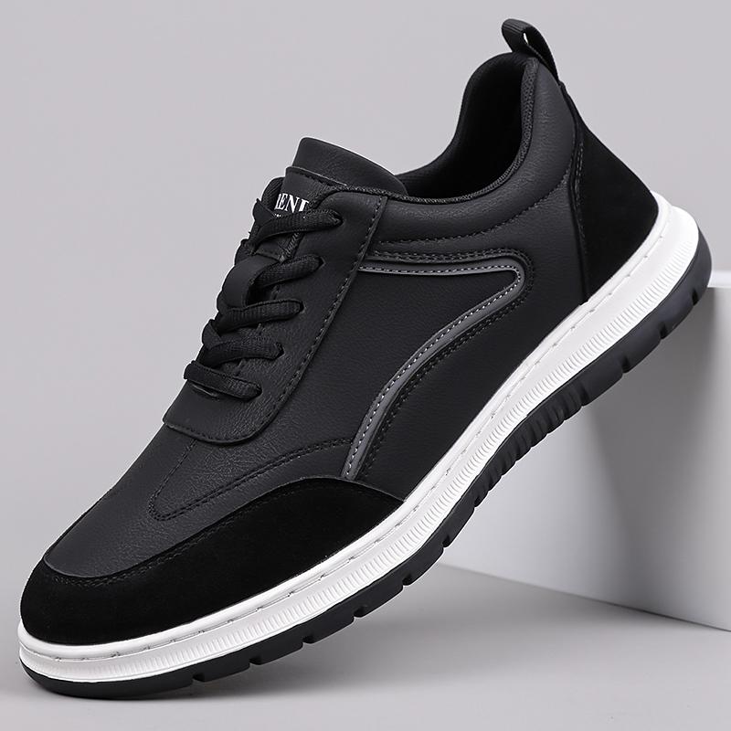 2026 New Lightweight Men Casual Leather Sneakers Non-slip Breathable Male Outdoor Running Shoes Lace Up Soft Sport Shoes