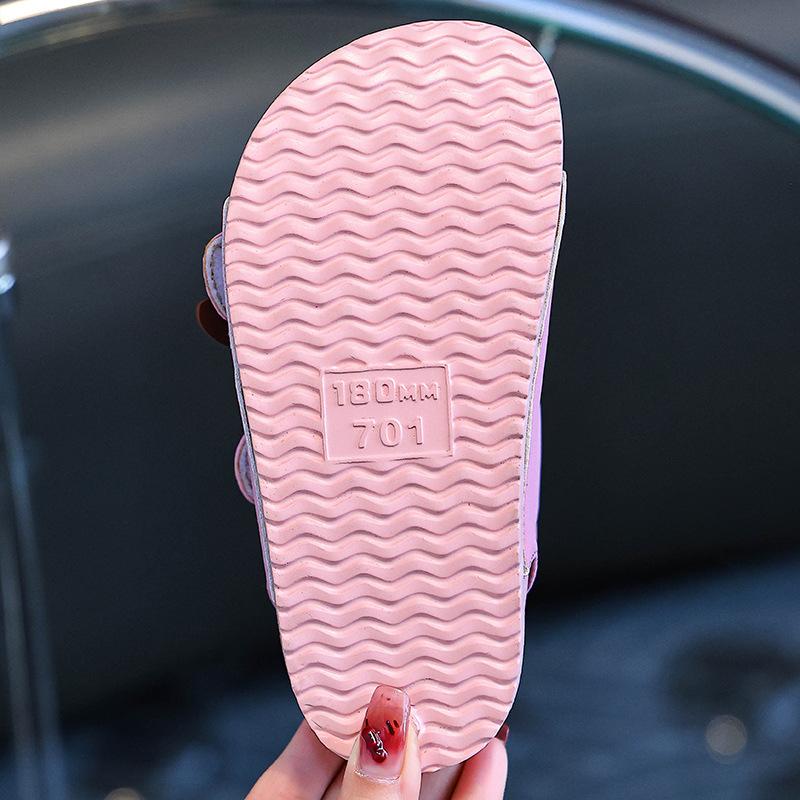 Children's cartoon sandals, beach slip-on soft-soled lightweight outdoor shoes, girls' summer sandals for outdoor wear