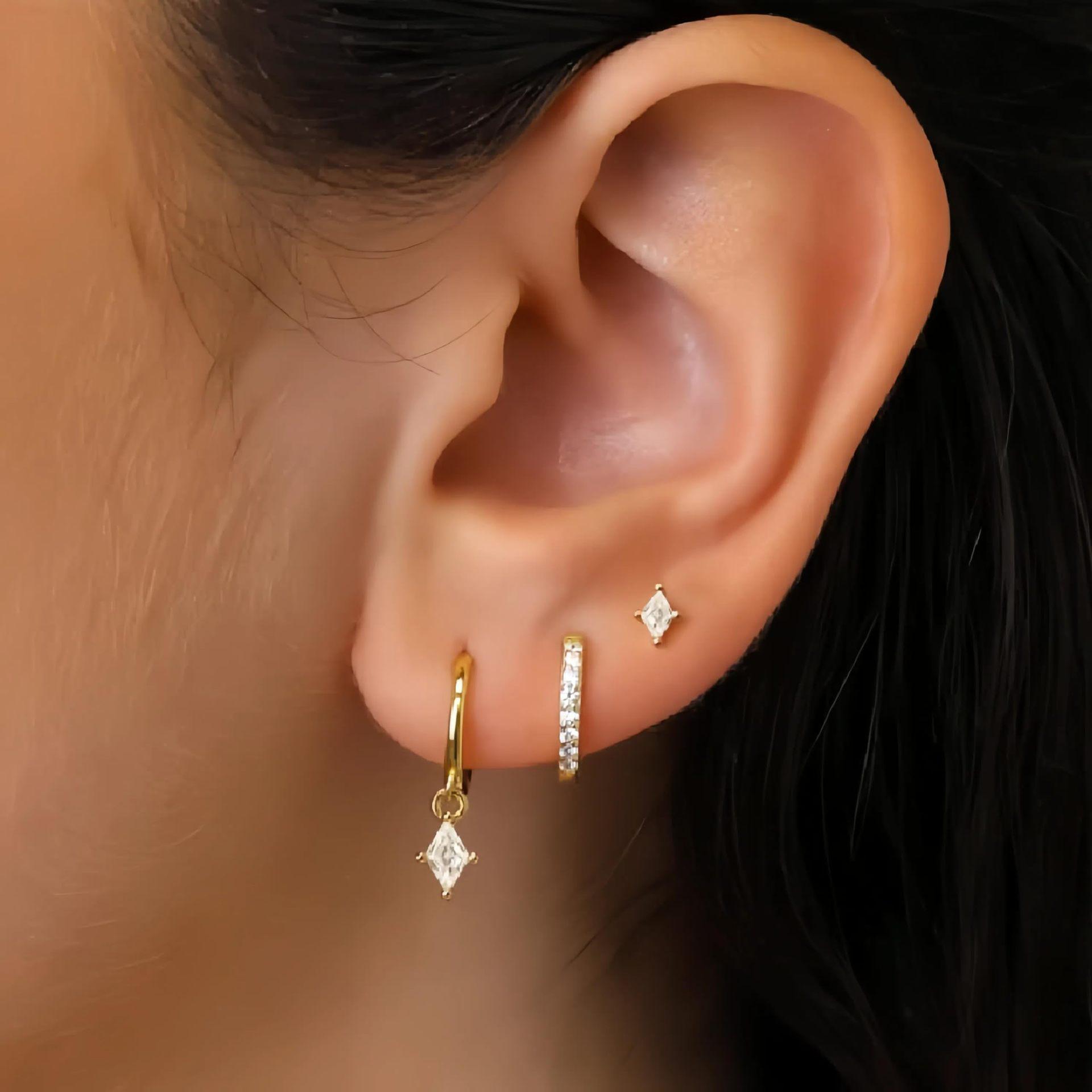 

3pcs Set Hip-hop Fashion Micro Inlay Zircon Rhombus Pendant Stud Earrings for Women Personality Charm Jewelry Set Accessory Gift