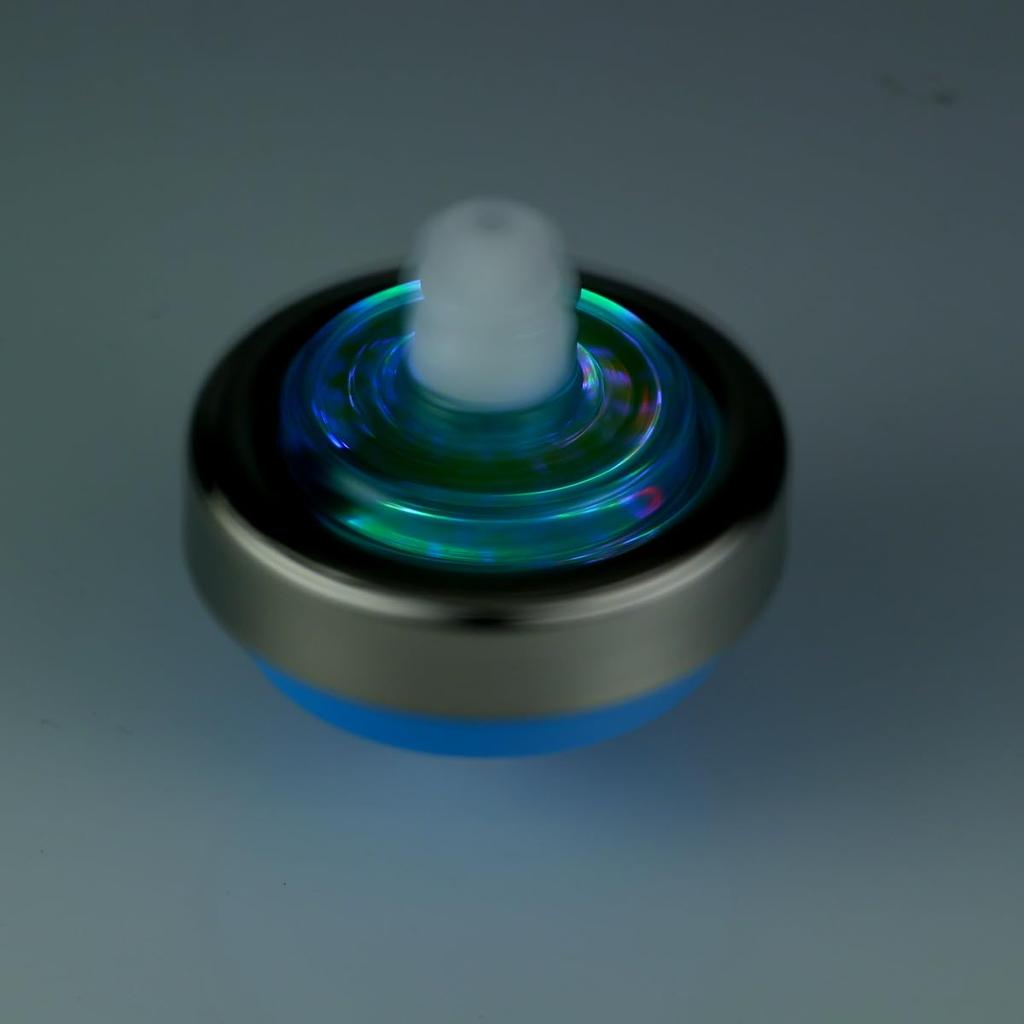 Spin Gear Top Gun Shooter Battle Top Light-Up (Red)