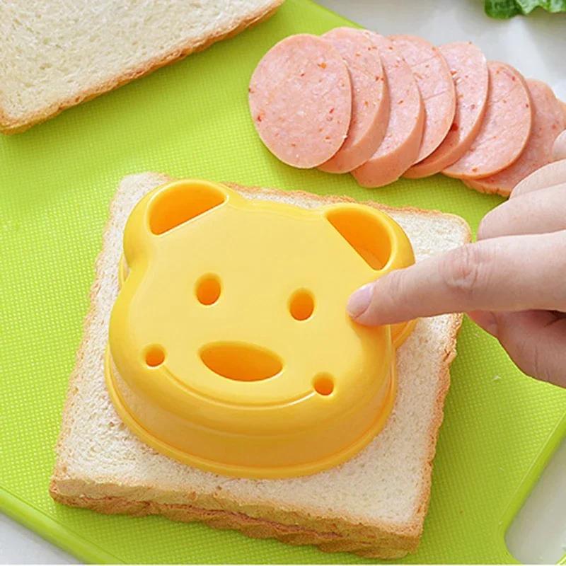3pcs/set Sandwich Mould Bear Rabbit Car Shaped Bread Mold Cake Biscuit Embossing Device Crust Cookie Cutter Pastry Baking Tools