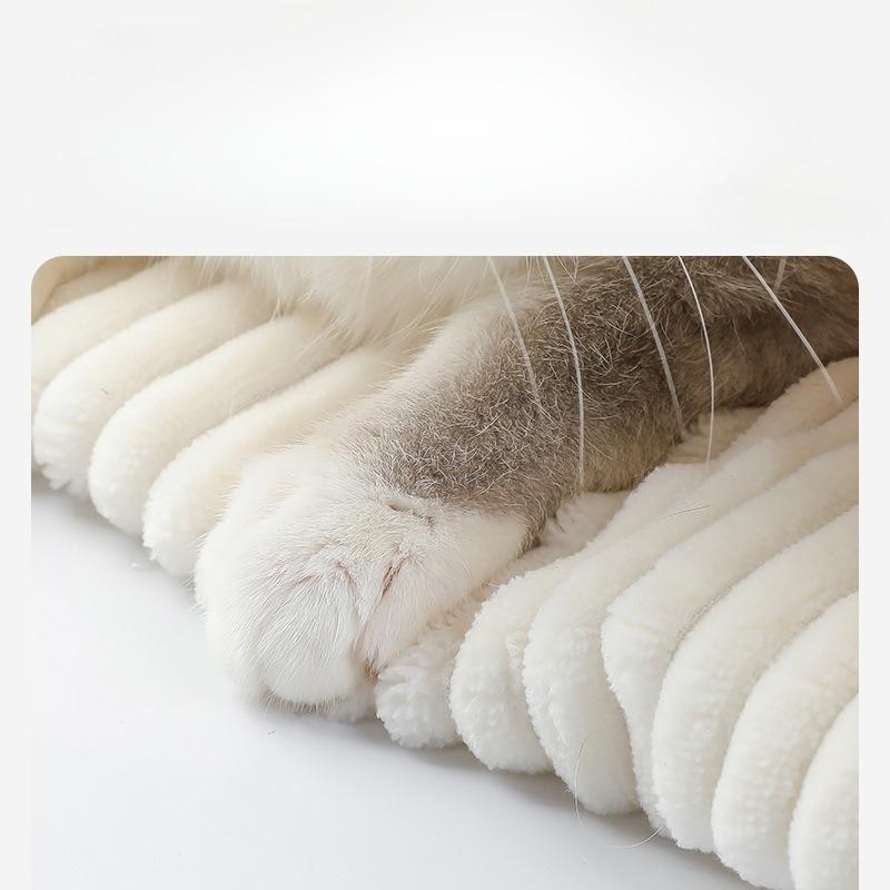 Cat Sleeping Bag for Indoor Cats Winter Soft Plush Cat Sack Self Warm Pet Bed Cave Kittens Tunnel Pet Hideaway Calming Bed
