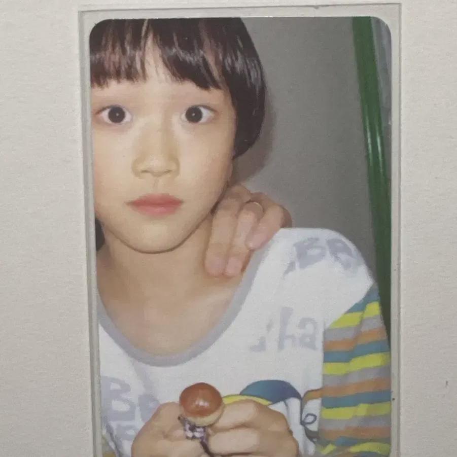 

Коллекционная карточка Riize Wonbin Baby Photocard
