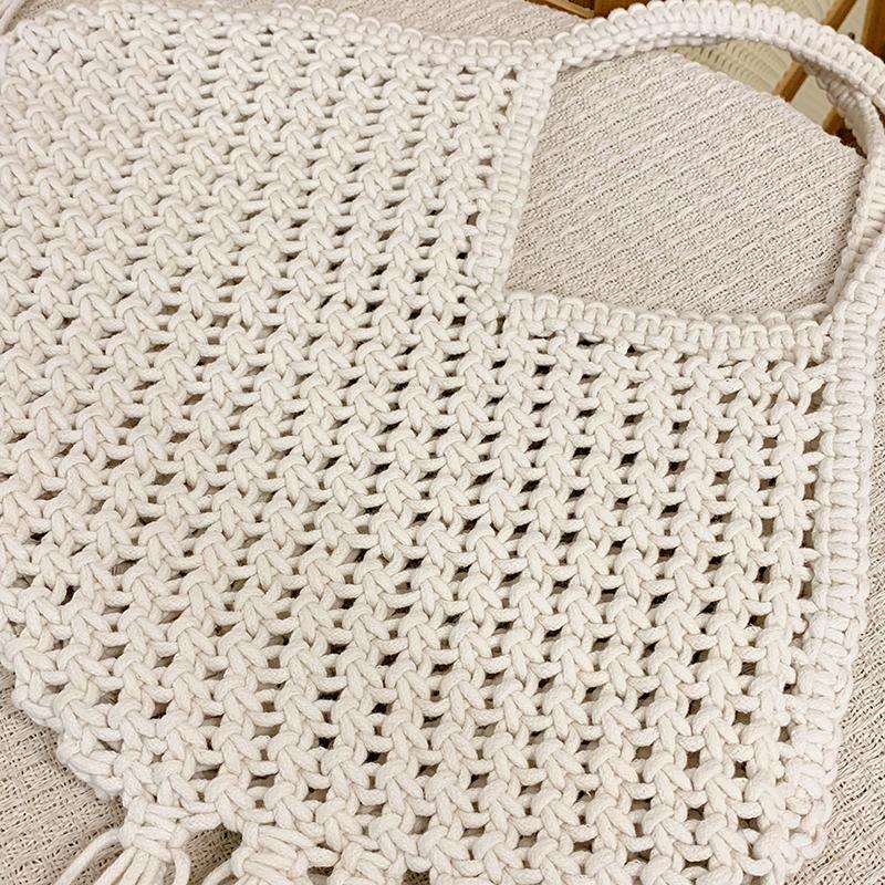 Diseño de Verano Bolso de Hombro Tejido con Borlas para Mujer Versátil de Moda Playa Calado Bolso de Mano Ligero Bolsas de Paja para Vacaciones