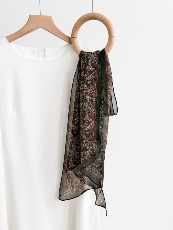 Retro polka dot thin silk silk scarf women's new high-end green neck scarf headband decorative belt