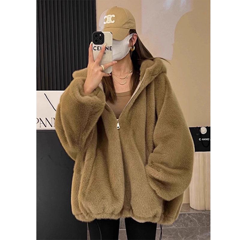 2025 Autumn/Winter Women's Short Hooded Faux Mink Fur Coat with Cotton Padding