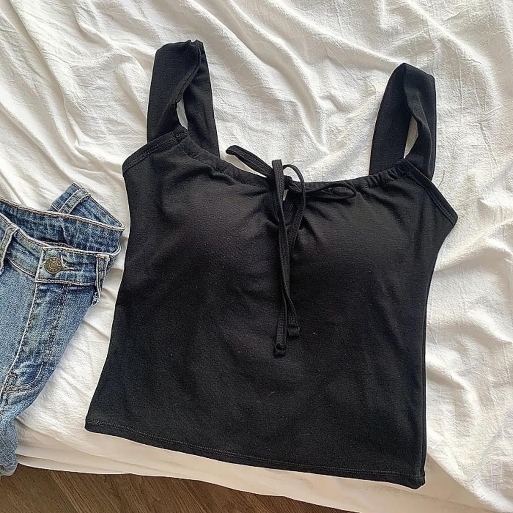 Weuiean Camisole with Wide Halter One Size Fits Most Women's 2-Way Cups, Straps, Ribbon, Neck, Wireless, (Black) LCBX-68