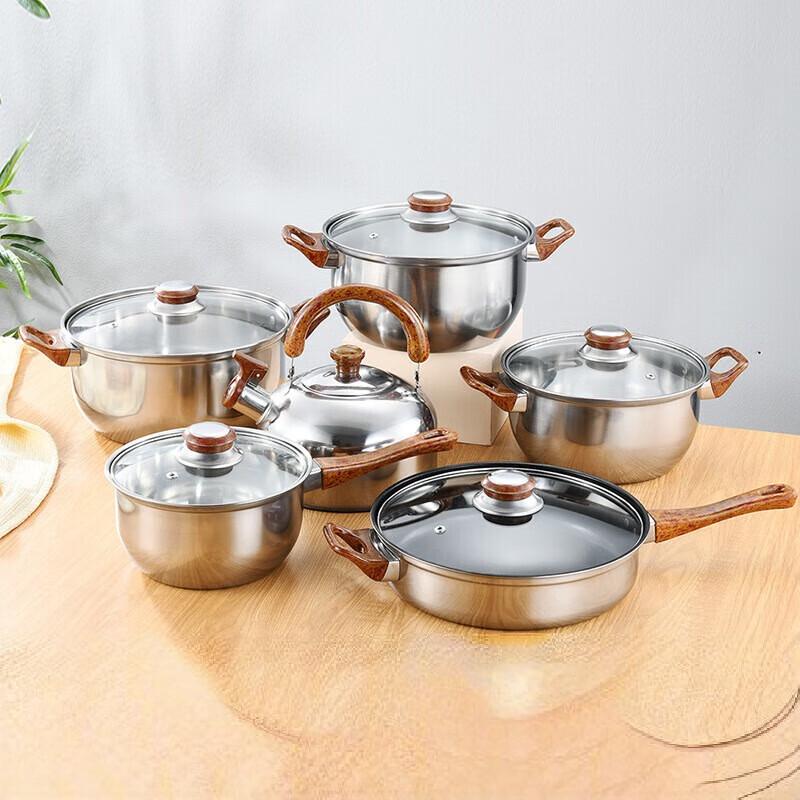 Lilang 3-Piece Cookware Set with Wood Handles