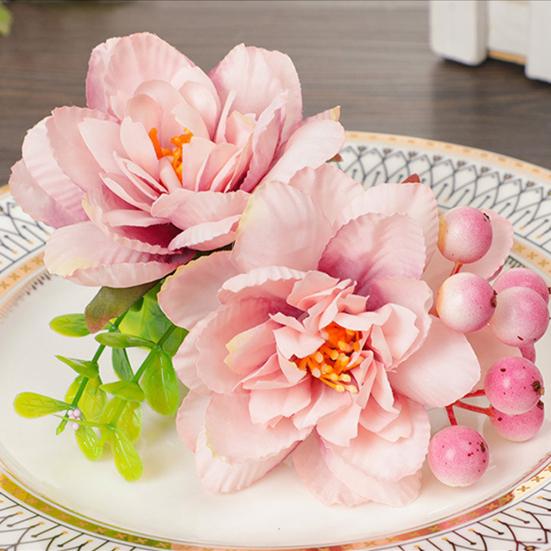 Artificial Flower Napkin Ring Rustic Floral Napkin Holder with Faux Berries Elegant Farmhouse Napkin Rings for Dining Table Decor Weddings