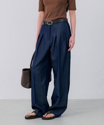 NOTIA Two Tuck Denim Slacks - Indigo