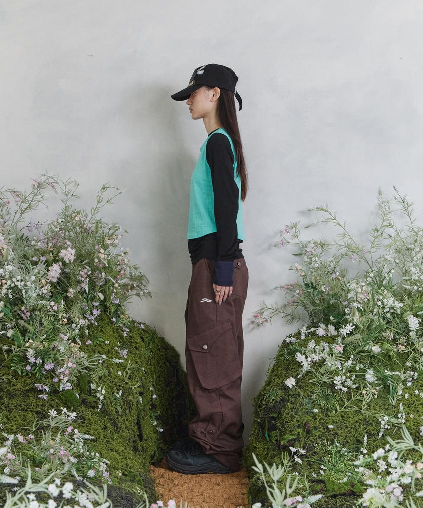 Tansanmageunesyum Songi Songi X Carbonated Cotton Wide Cargo Pants (Brown)