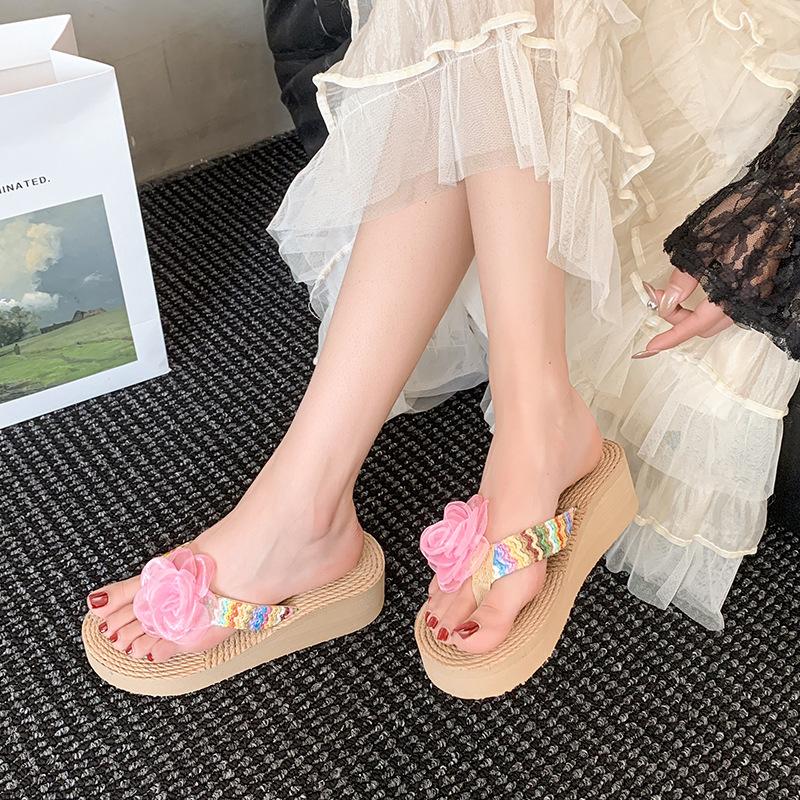 Straw Beach Shoes Casual Pastoral Flowers Vacation Women's Fashion Summer New Thick-soled Wedges Flip-flops