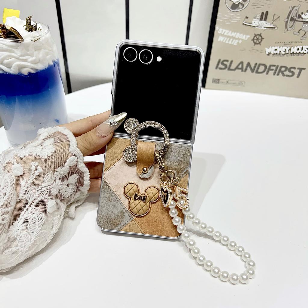 3D Silver Edged Ring Wrist Strap Retro Mouse Phone Case with Pearl Bracelet for Samsung Galaxy Z Flip 7 FE 6 5 4 3 Flip7