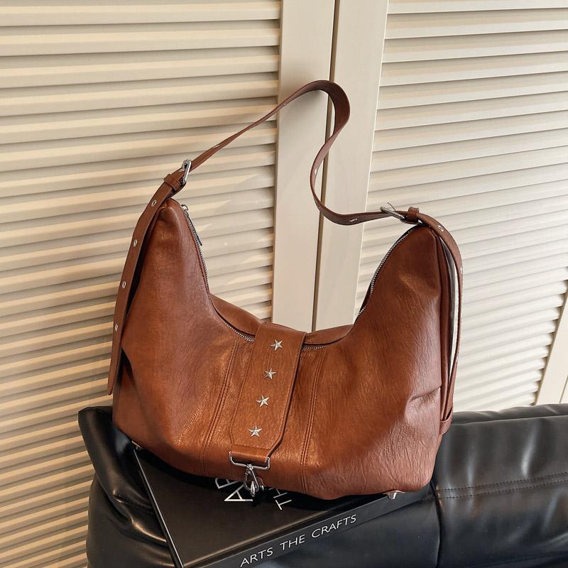 PU Hobo Bag Women's Fashion Shoulder Tote with Star Detail Buckle Closure Large Capacity Daily Handbag