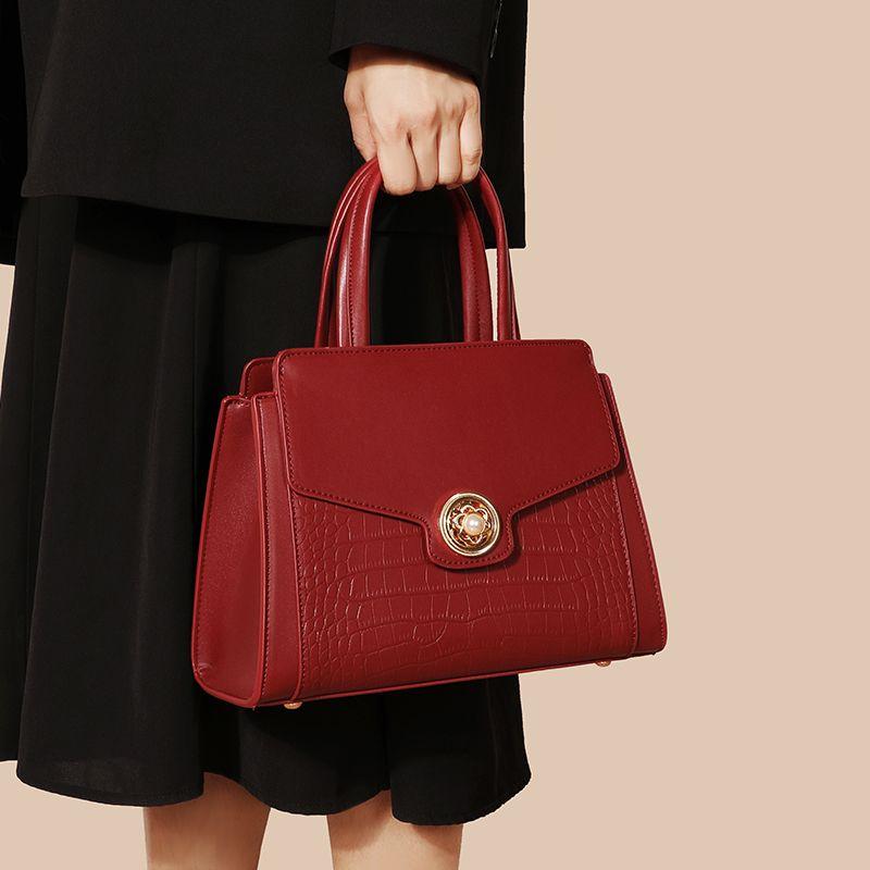 

Red New Arrival Elegant Middle-Aged Mother-in-Law Wedding Women s Bag