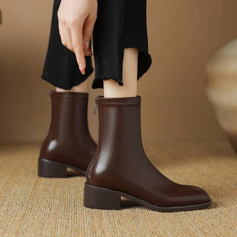 Korean version leather women's boots medium heel large size square head rear zipper knight boots women's autumn and winter solid color square 