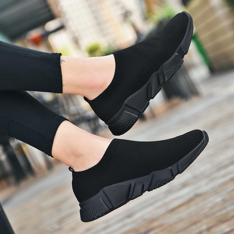 Cloth shoes medium sports shoes light shoes black large size not tired feet