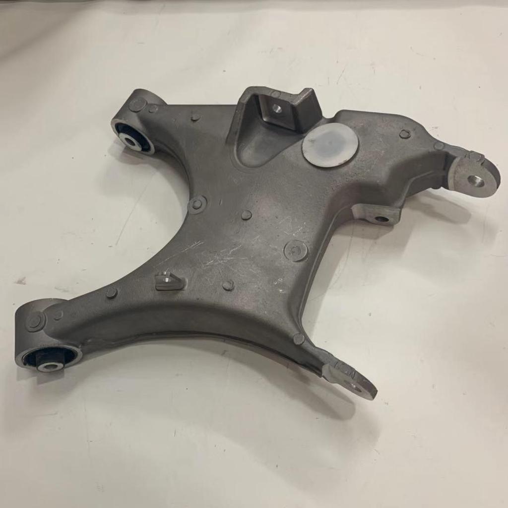 Left Rear Lower Aluminum Wishbone for BMW X5 