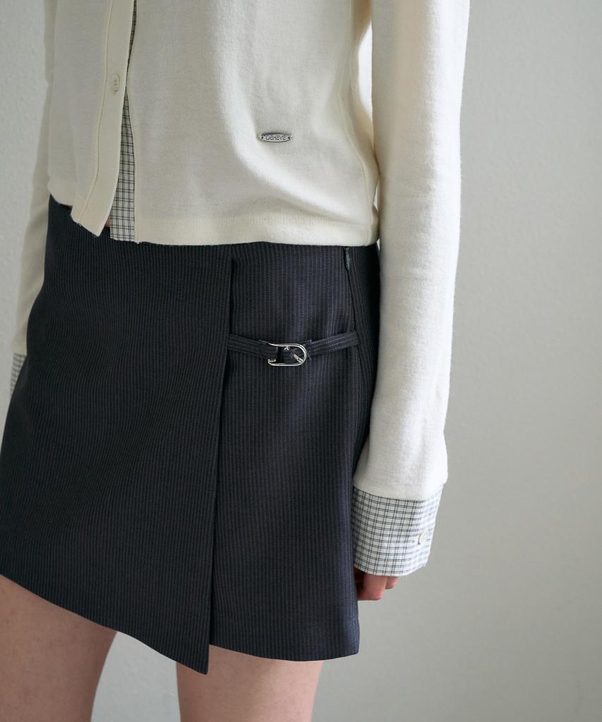 DEHEVE Buckle Wrap Skirt Pants [Charcoal]