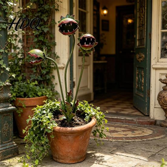 Large Garden Pillar Metal Carnivorous Plant Stake 25-Inch Venus Flytrap Decoration Flower Sculpture for Outdoor Patio Lawn Yard Decor Handmade Art