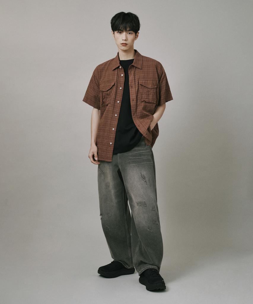 Beodeonteu Scratch Washed Balloon Denim Pants [Desert Black]