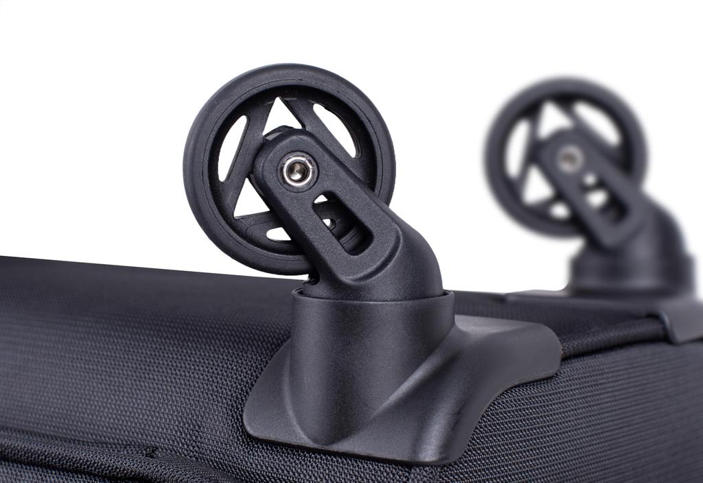 Carry Case Fly III Suitcase Soft Carry Case Ultra Lightweight Zipper TSA Lock Dial Type 27 L Black X Black [Hideo Wakamatsu] Carry-on 85-76700