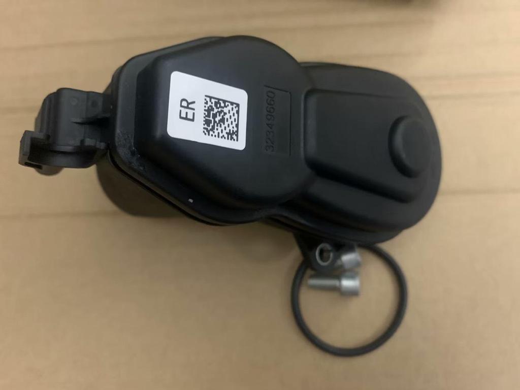 Mercedes-Benz ML/GL Rear Brake Caliper Motor 1669065401
