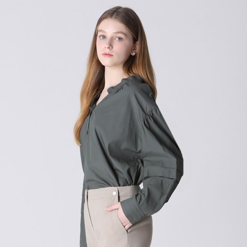  Shs Miss  Layer Sleeve Notch Neck Blouse