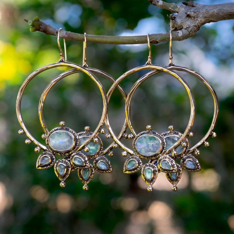 Vintage Bohemian Lotus Pendant Earrings for Women's Beach Vacation and Daily Jewelry, Casual Earrings with Tear Drop Design