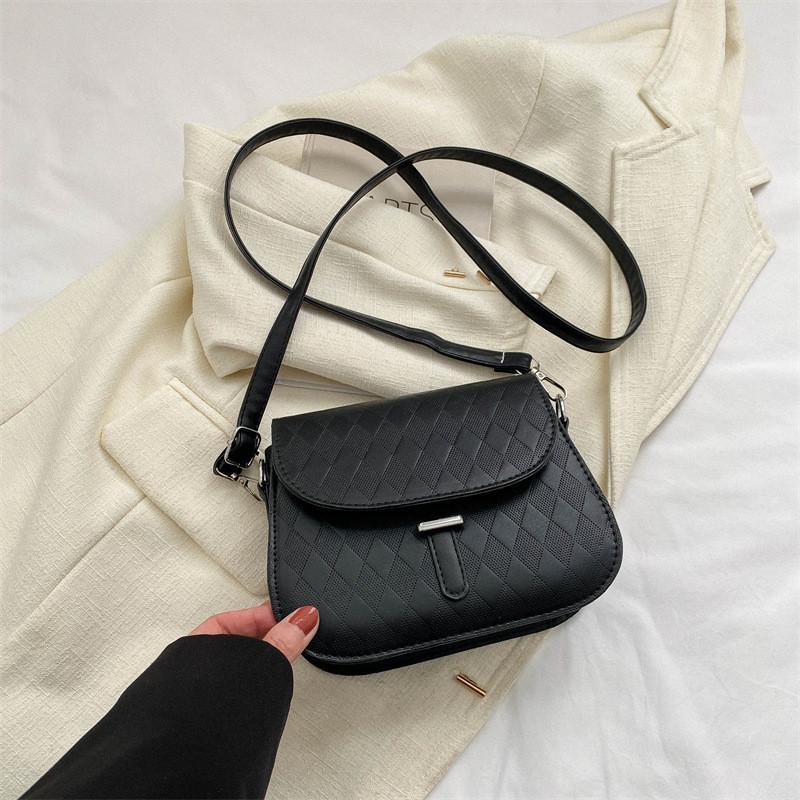 

Stylish Fall Collection Women s Crossbody Bag Fashionable Simple Saddle Bag In Black White Pink Or Brown For Everyday Use